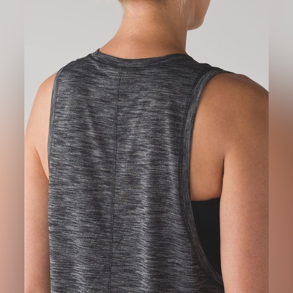 Lululemon Cardio Squad Tank II - Picture 3 of 8